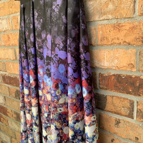 Betsy&Adam Jersey Satin Popover Floral Ombre Maxi - Picture 14 of 14